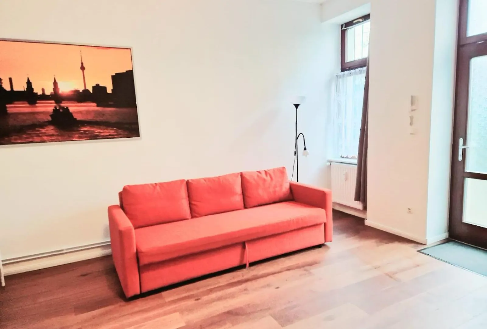 ברלין City Studio Apartment For 4, Near Sonnenallee
