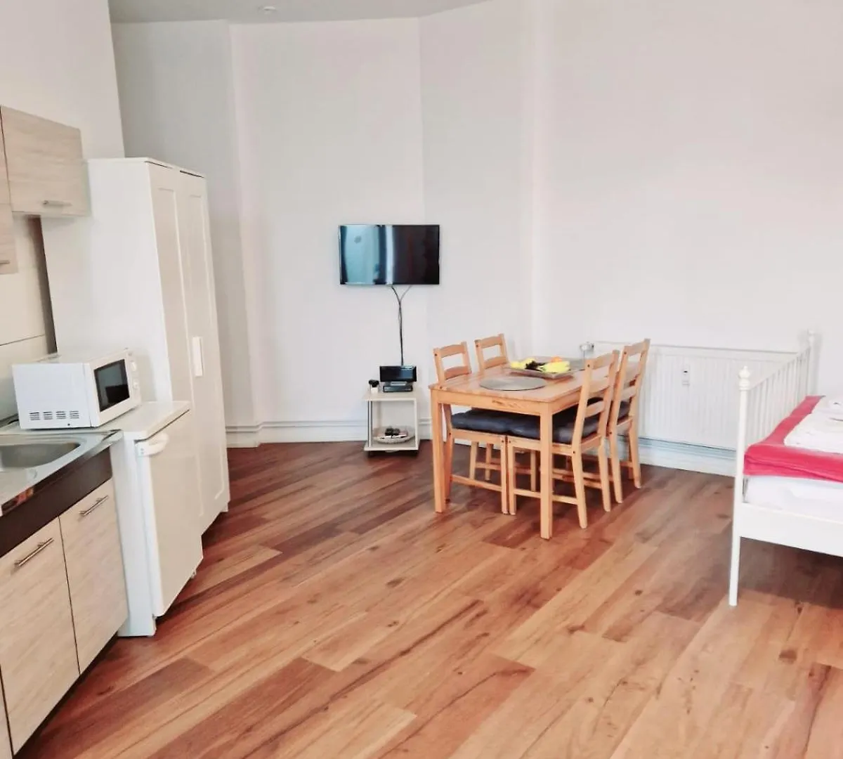 ברלין City Studio Apartment For 4, Near Sonnenallee גרמניה