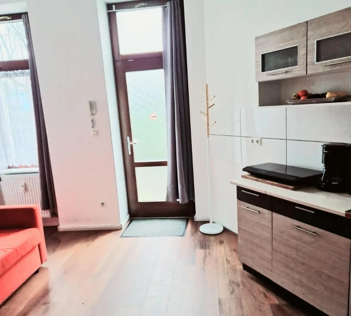 ברלין City Studio Apartment For 4, Near Sonnenallee